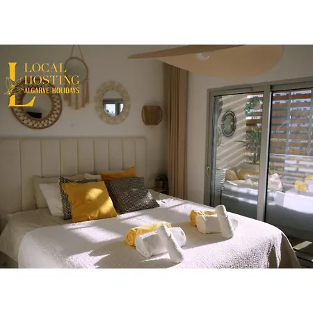 Green Garden Luxury Suite By Localhosting البوفيرا
