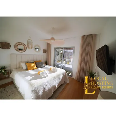 Green Garden Luxury Suite By Localhosting * البوفيرا